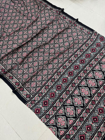 AJRAKH CLASSIC WITH A TWIST SAREE S0016