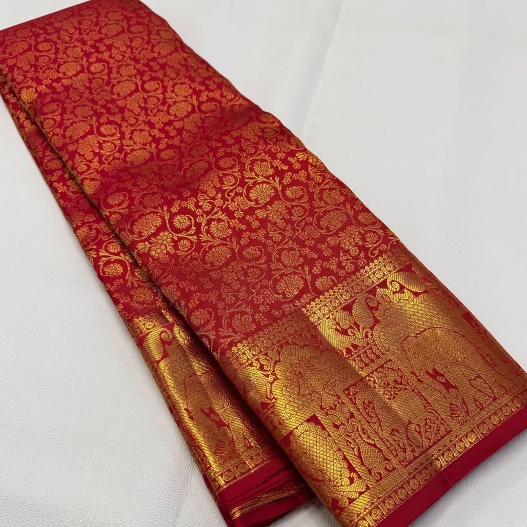 Stunning Banarasi Soft Silk Saree in Elegant Color S0068