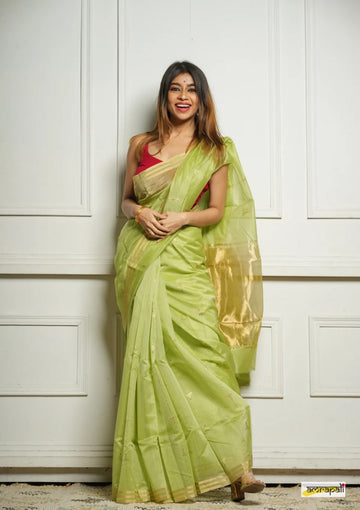 Celebrity style Soft Cotton Silk Sari with Jacquard border S0081