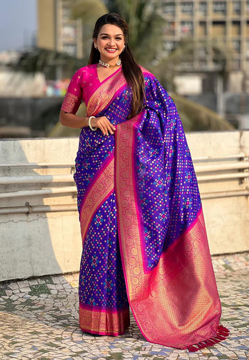 Graceful Banarasi Soft Silk Saree – Minimal Look, Luxurious Copper Zari S0088