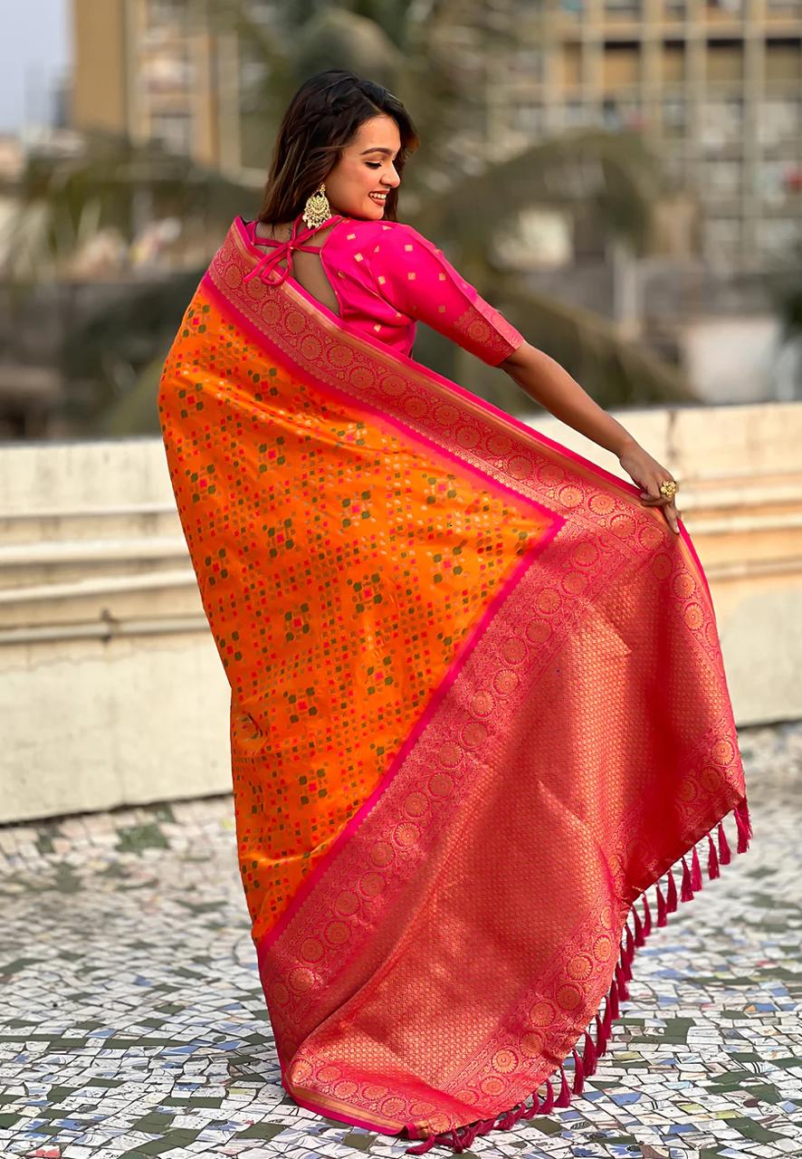 Graceful Banarasi Soft Silk Saree – Minimal Look, Luxurious Copper Zari S0089