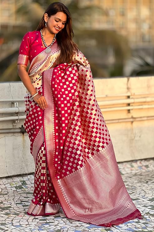 Stunning Banarasi Silk Saree with Subtle Design & Silver Zari Weaving S0100
