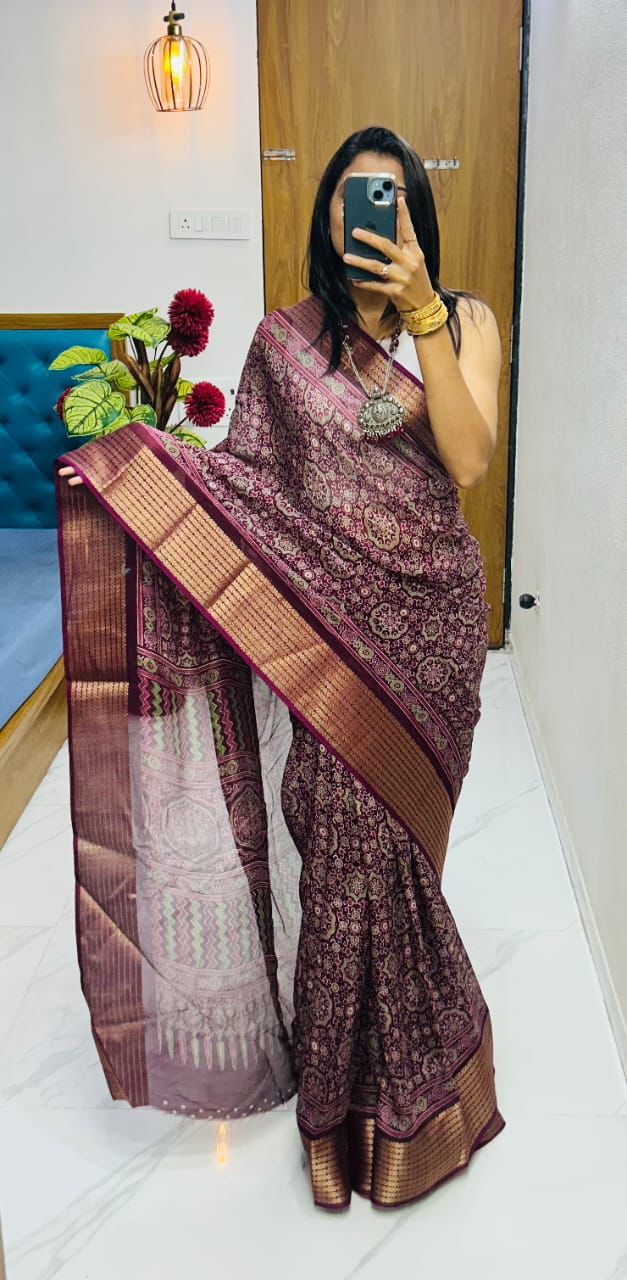 Heavy Marsh Mellow Saree S0040