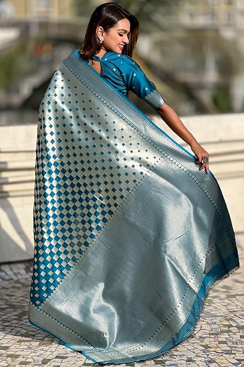 Stunning Banarasi Silk Saree with Subtle Design & Silver Zari Weaving S0101