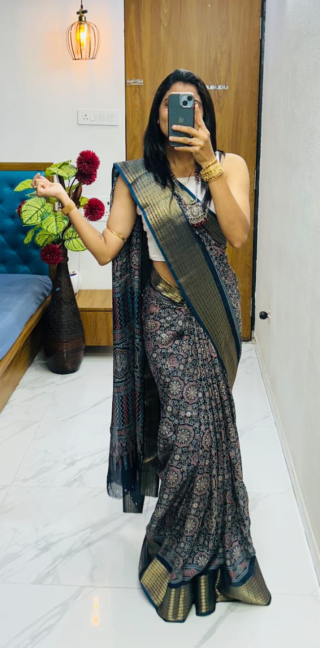 Heavy Marsh Mellow Saree S0042
