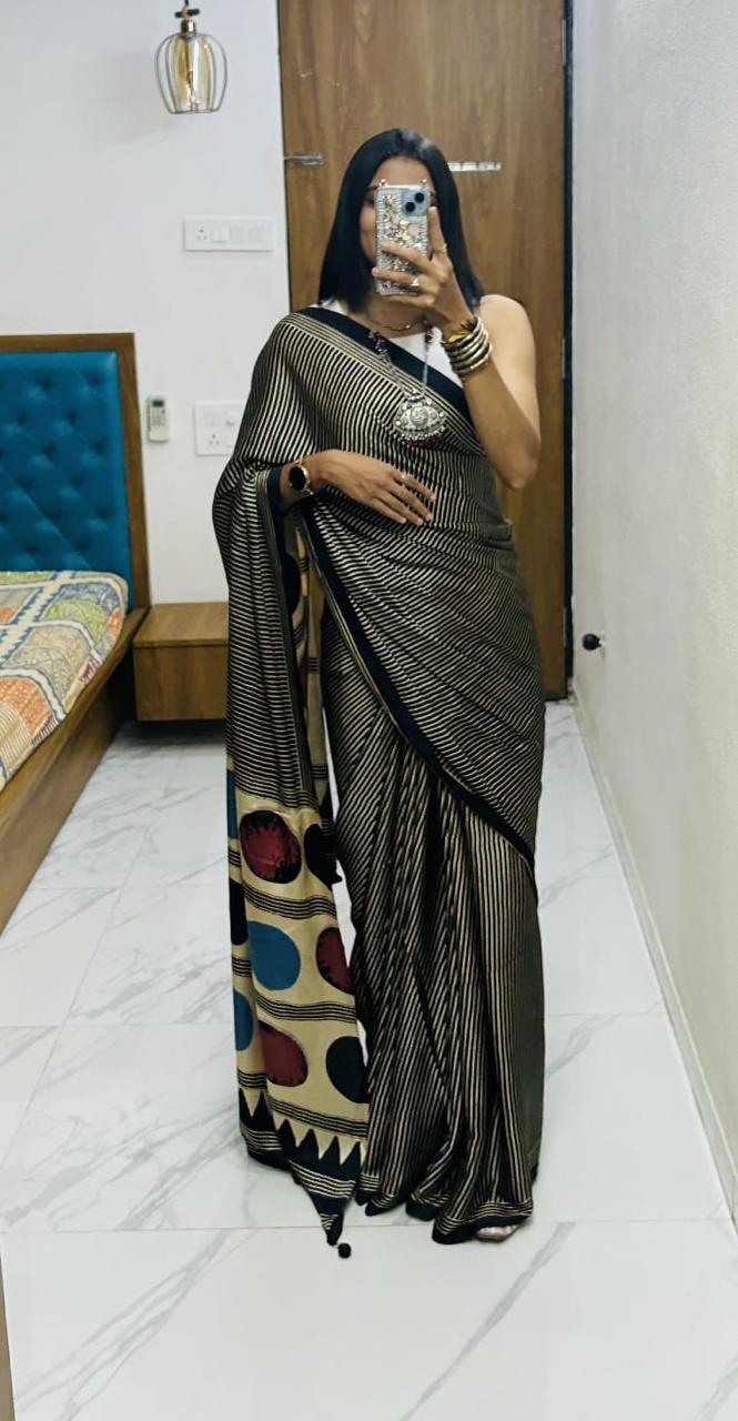 AJRAKH CLASSIC WITH A TWIST SAREE S0015