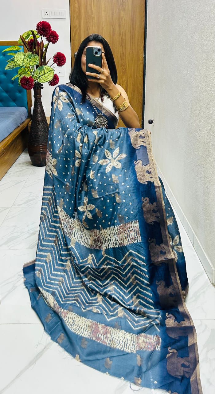 Kanjivaram Bandhani – Now in Premium Dola Silk S0035