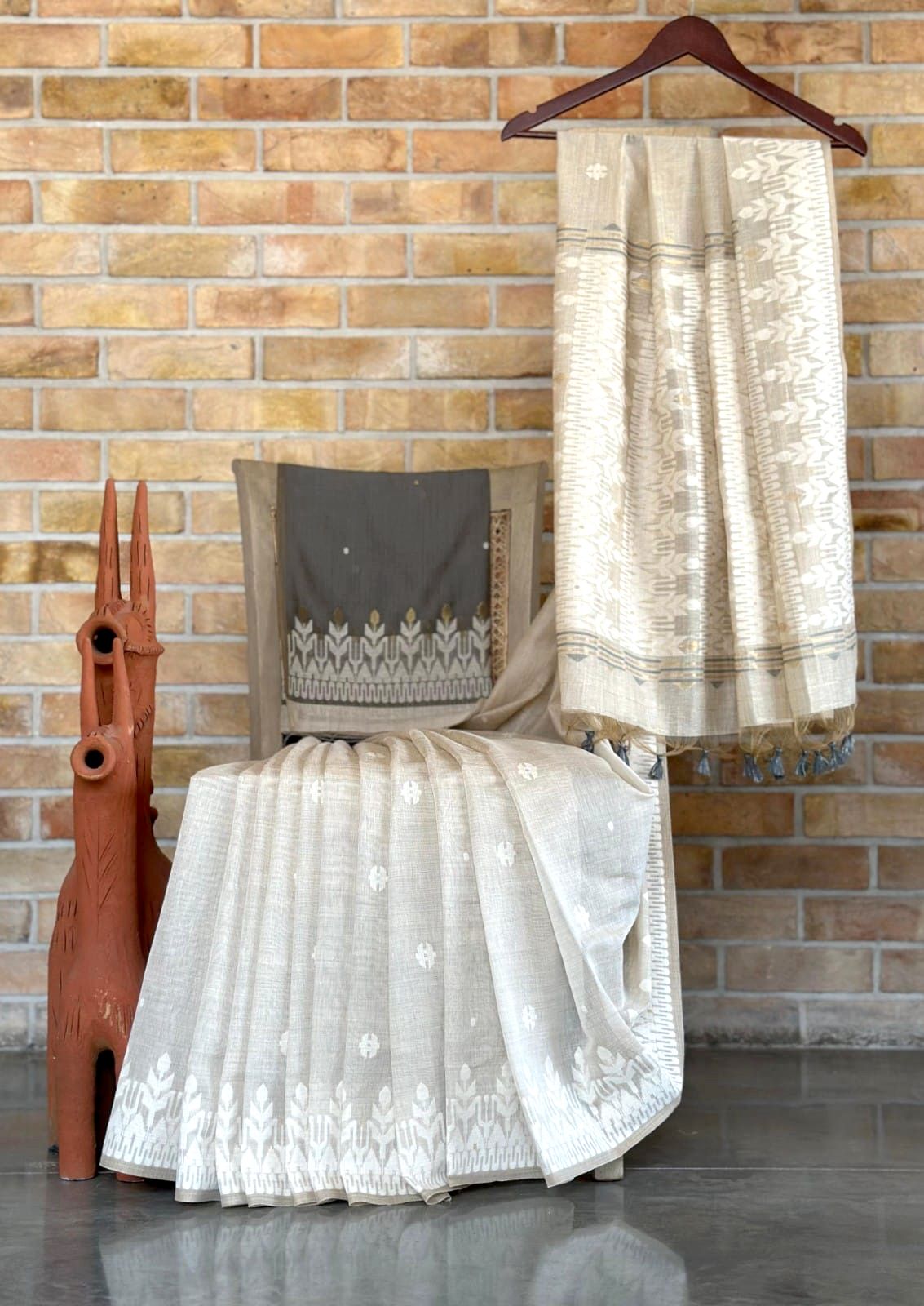 Premium Soft Muga Cotton Jamdani Saree S0120