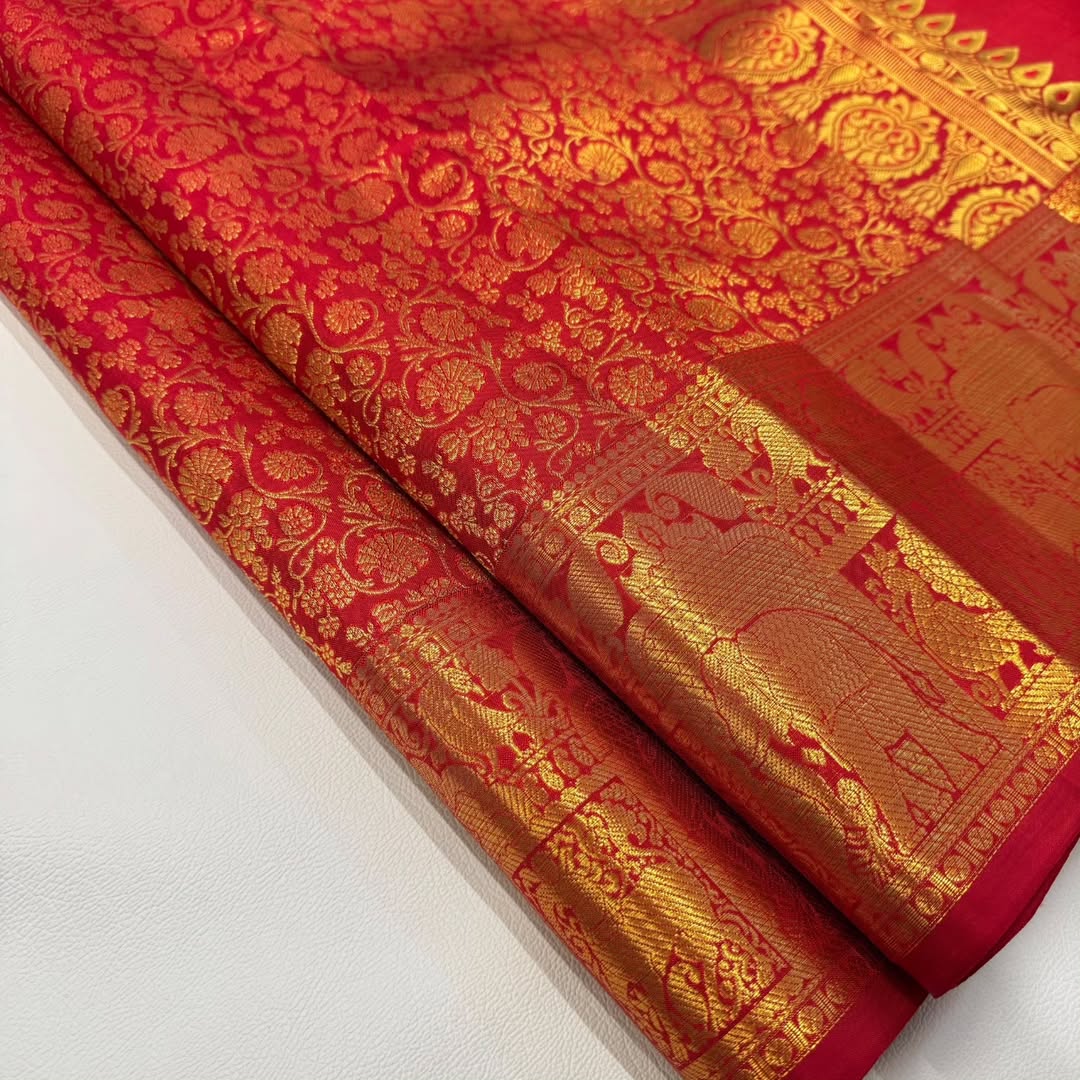 Stunning Banarasi Soft Silk Saree in Elegant Color S0068