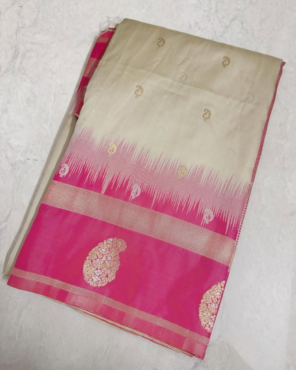 Elegance Look Banarasi Soft Silk Saree S0073