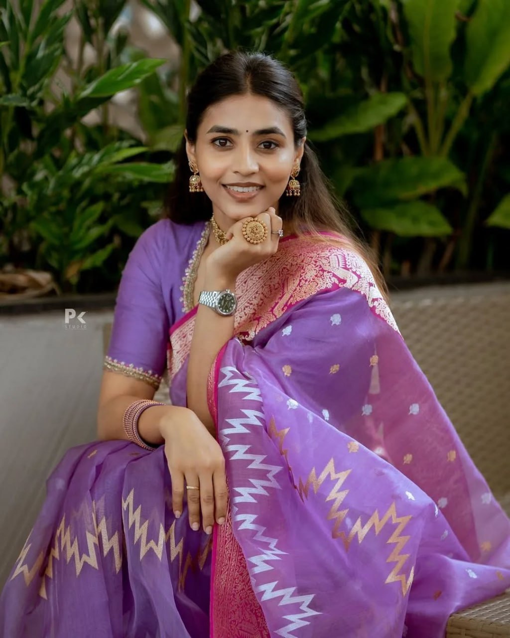 Minimalist Banarasi Soft Silk Saree Featuring Rich Copper ZariS0076