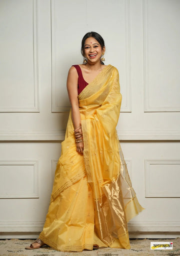 Celebrity style Soft Cotton Silk Sari with Jacquard border S0082