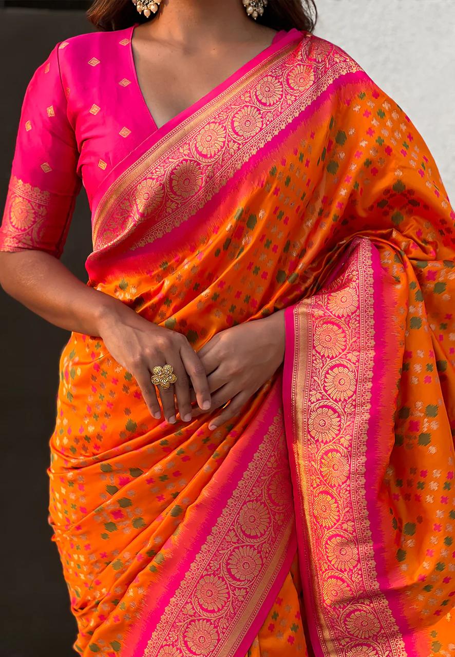 Graceful Banarasi Soft Silk Saree – Minimal Look, Luxurious Copper Zari S0089