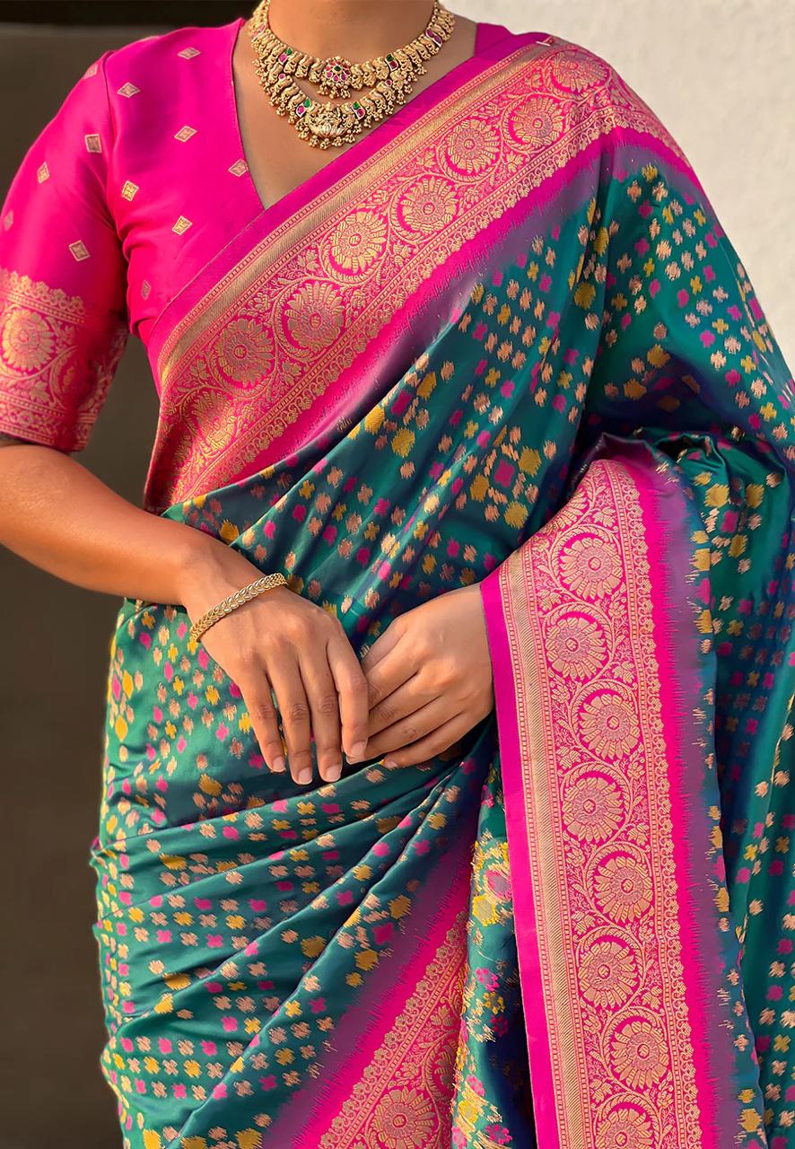 Graceful Banarasi Soft Silk Saree – Minimal Look, Luxurious Copper Zari S0092